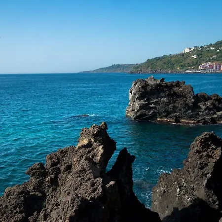 Acireale Mare * Santa Tecla